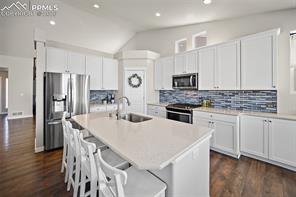 7372 Glen Forest Lane
