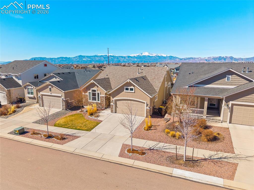 7372 Glen Forest Lane