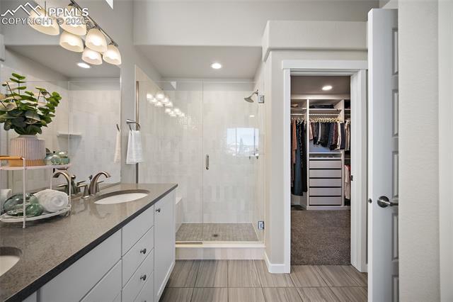 7372 Glen Forest Lane