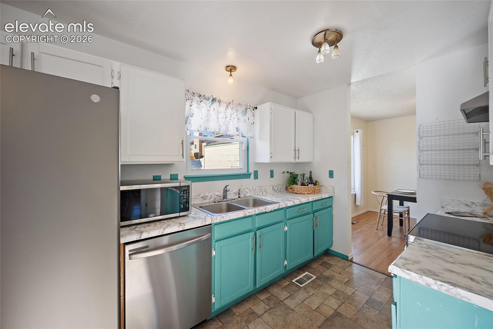 6215 Desoto Drive