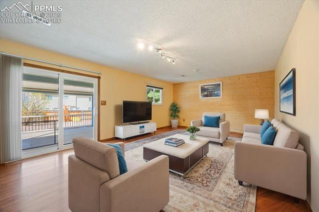 7240 River Bend Road