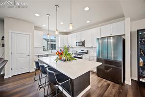 5816 Summer Dream Drive