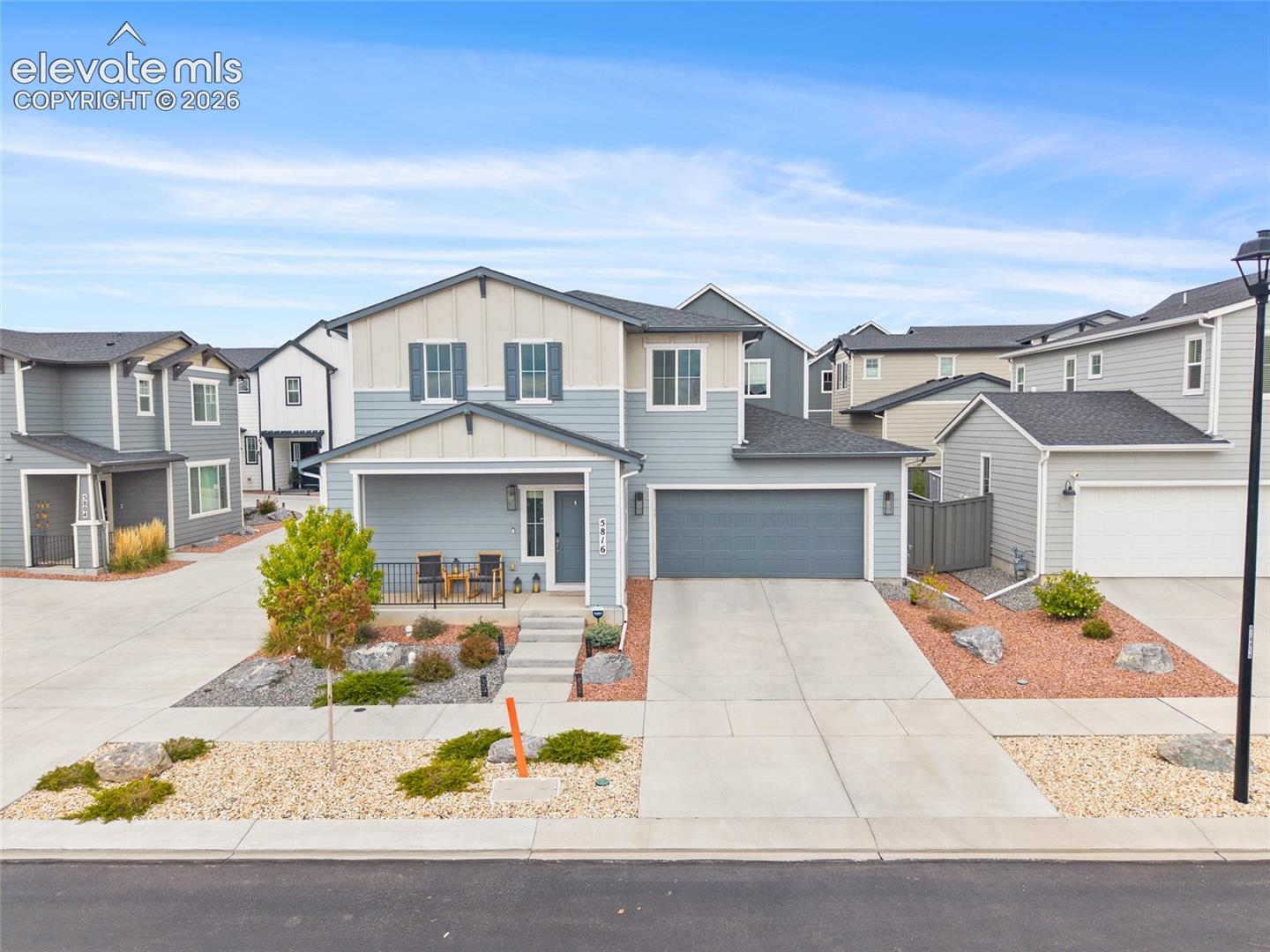 5816 Summer Dream Drive