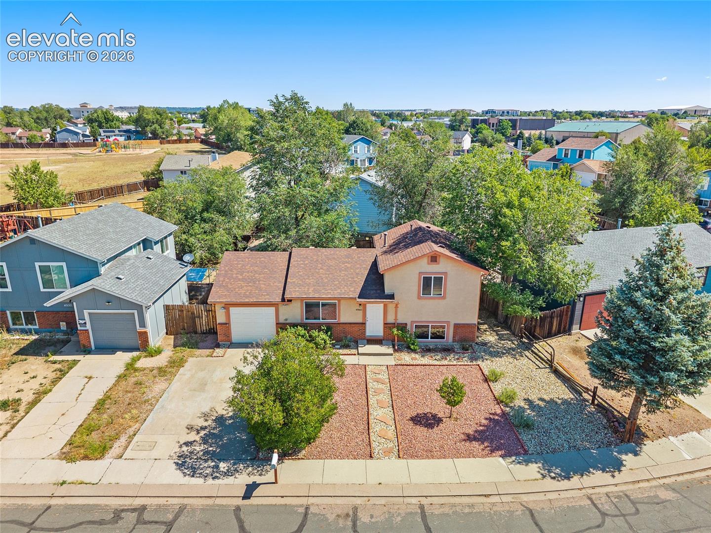 4960 Dover Drive
