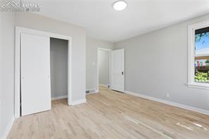 106 Farragut Avenue