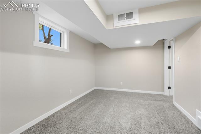 106 Farragut Avenue