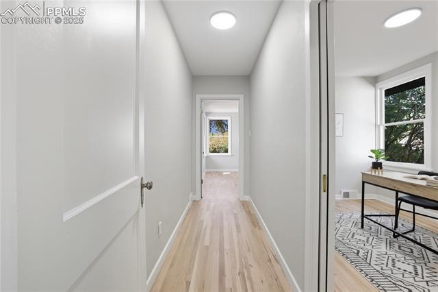 106 Farragut Avenue