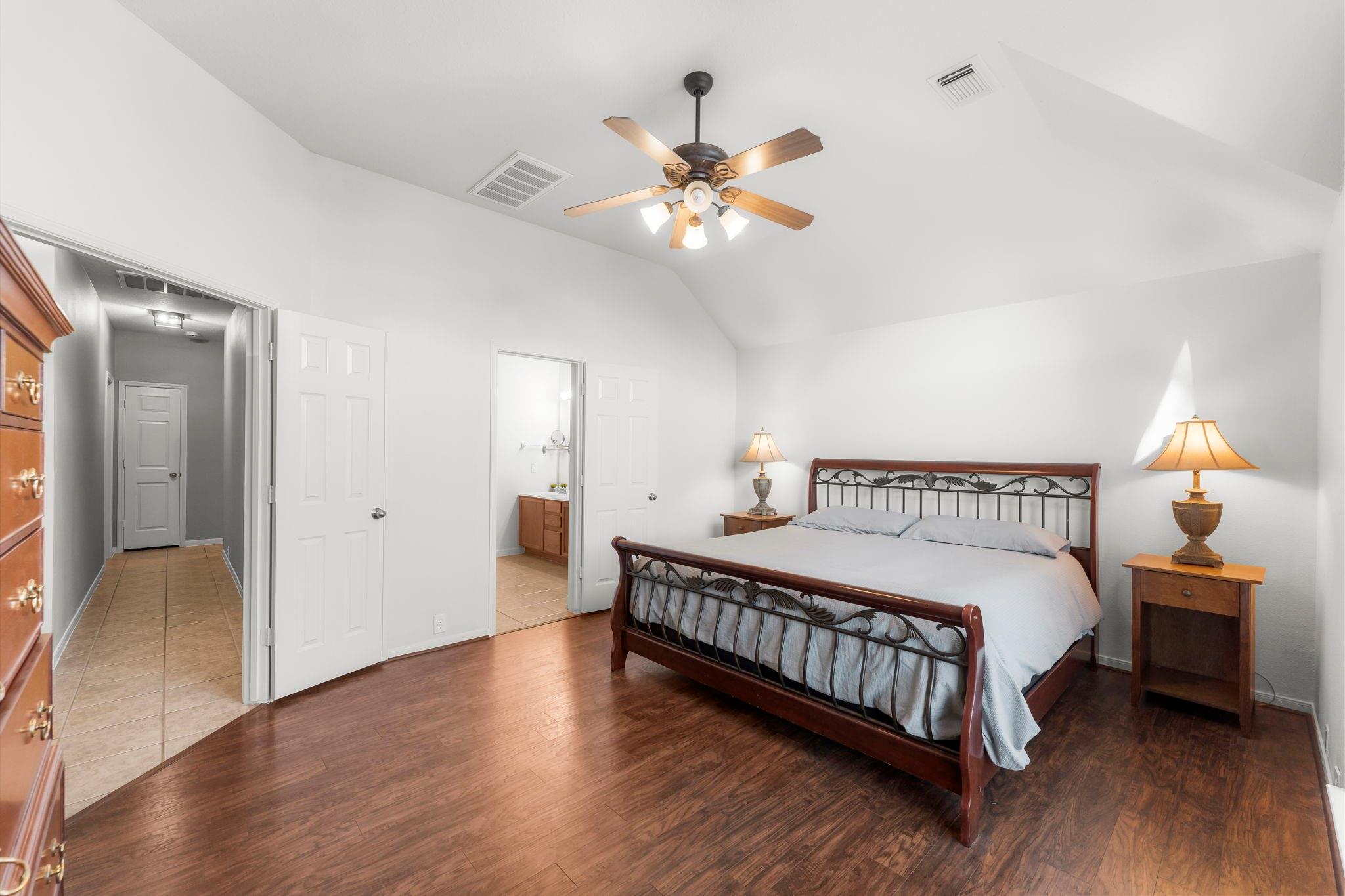 3339 Ellesborough Lane