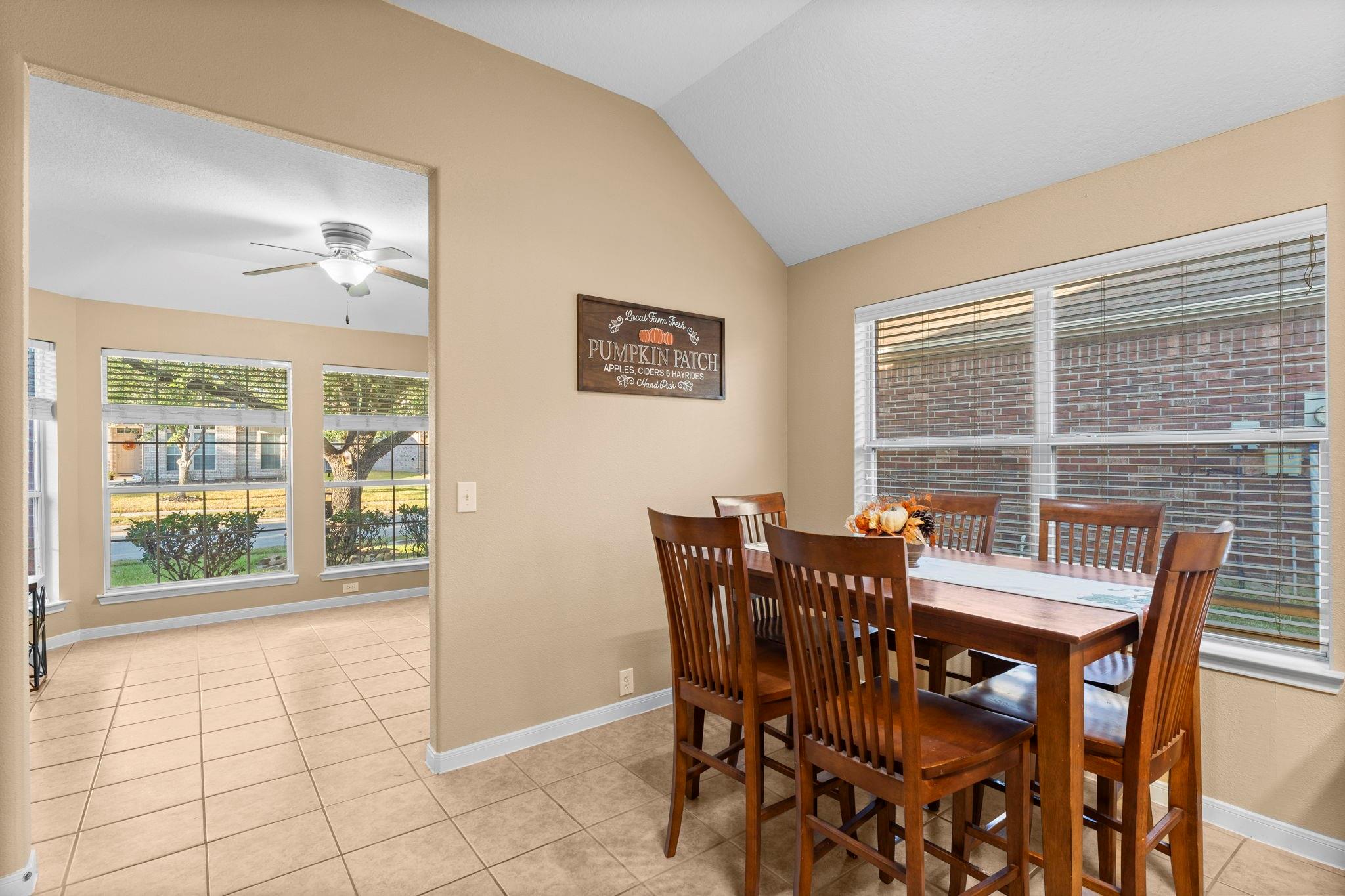 3339 Ellesborough Lane