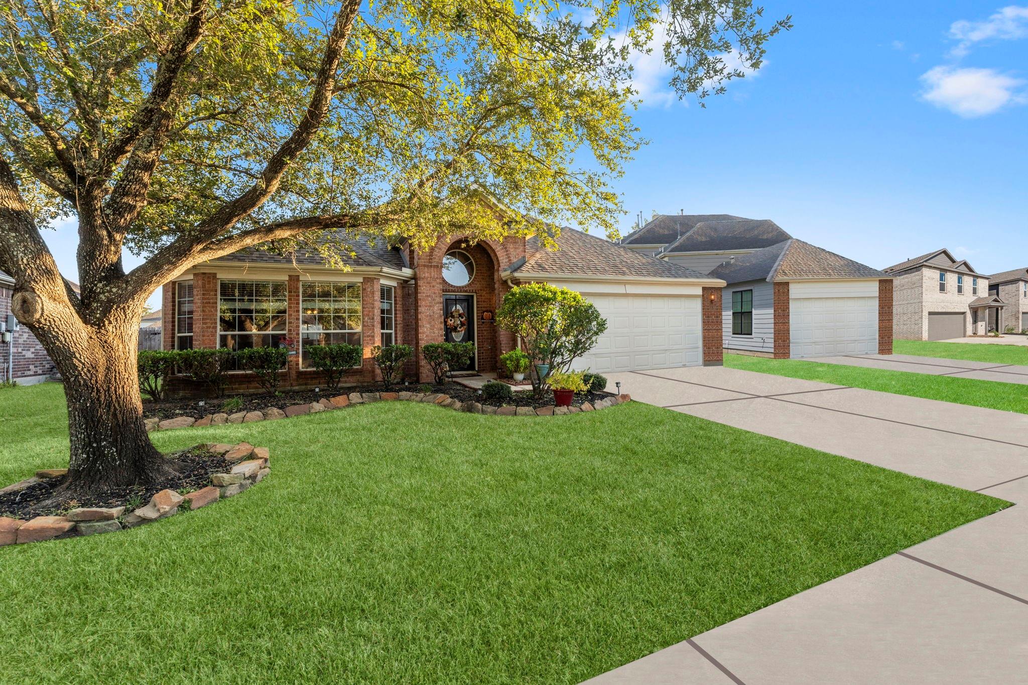 3339 Ellesborough Lane