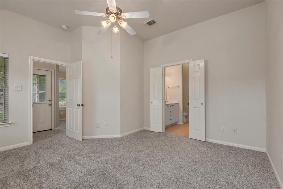 15802 Collinsville Drive