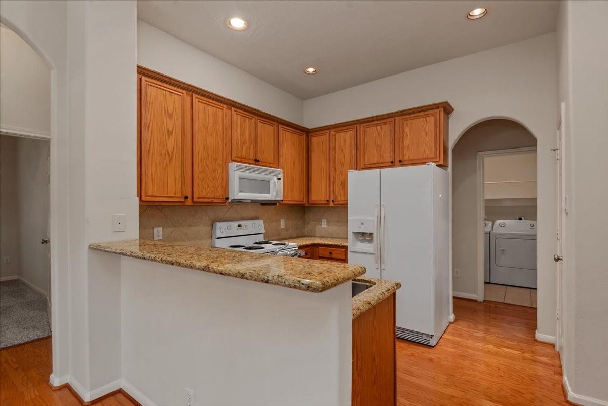 15802 Collinsville Drive