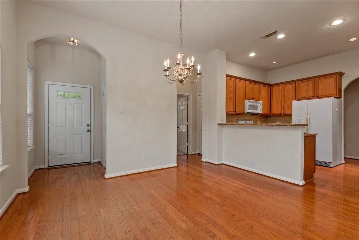 15802 Collinsville Drive