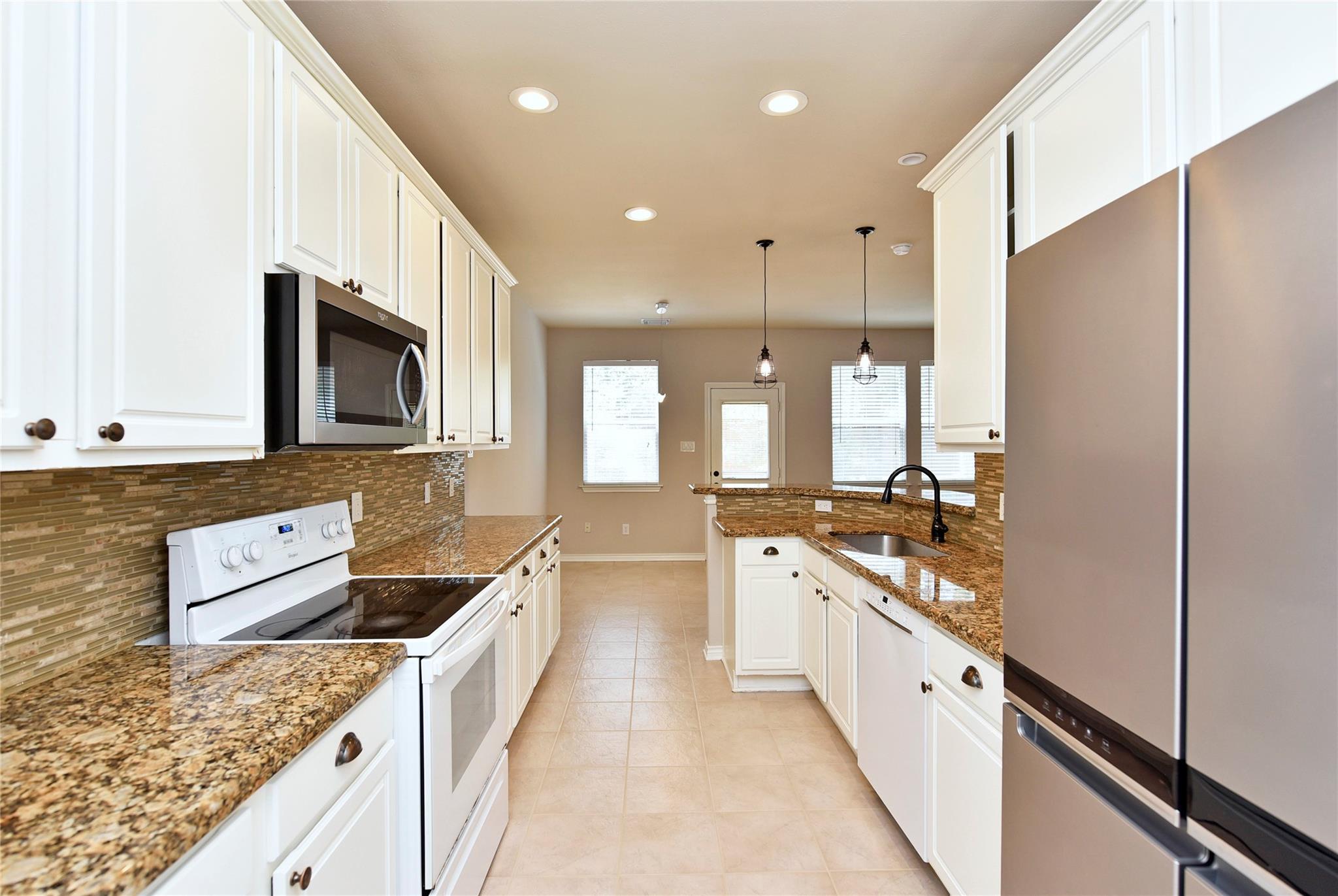 30 Peachridge Place