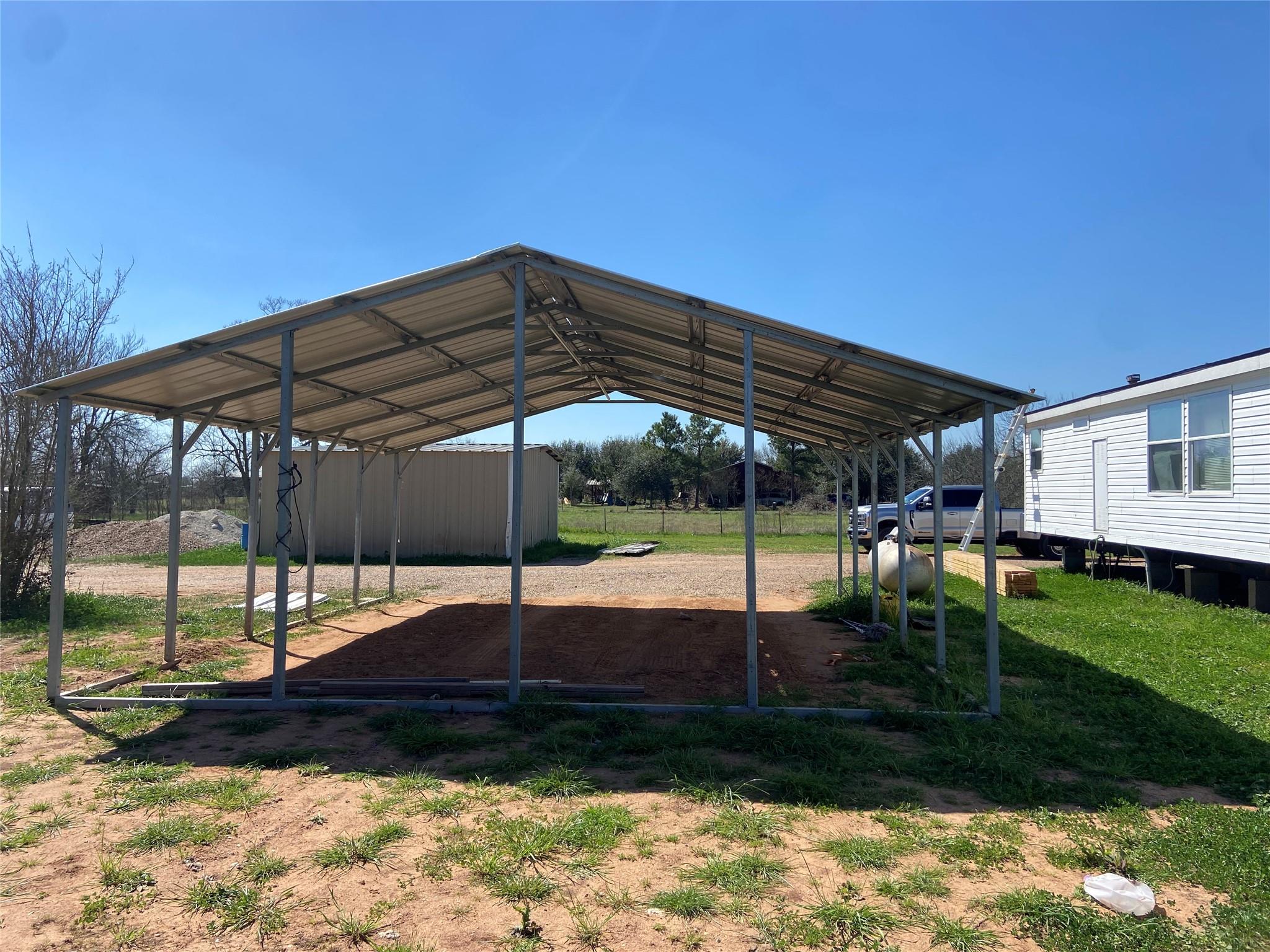 10507 E 159 Highway E