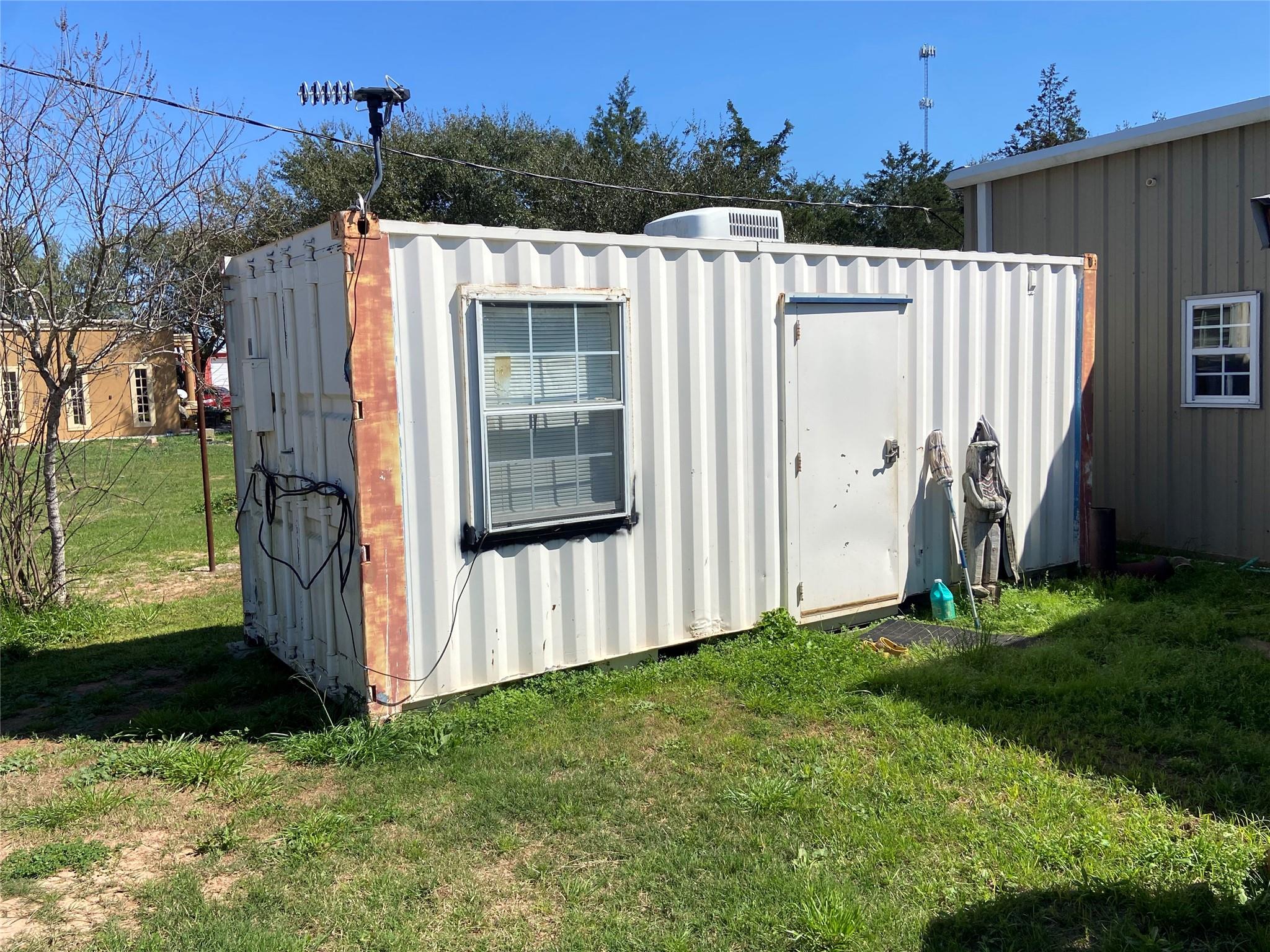 10507 E 159 Highway E