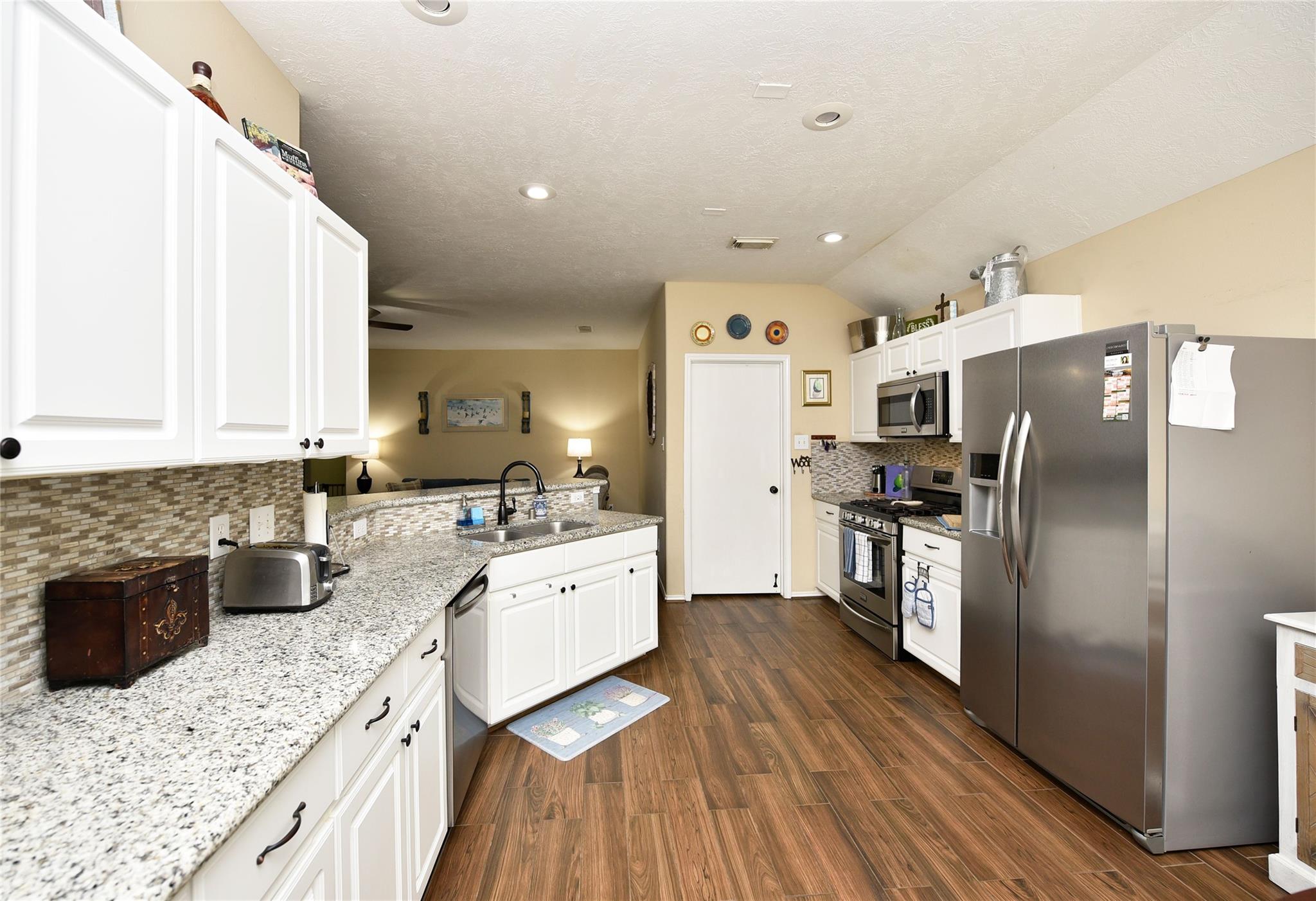 26 S Vesper Bend Circle
