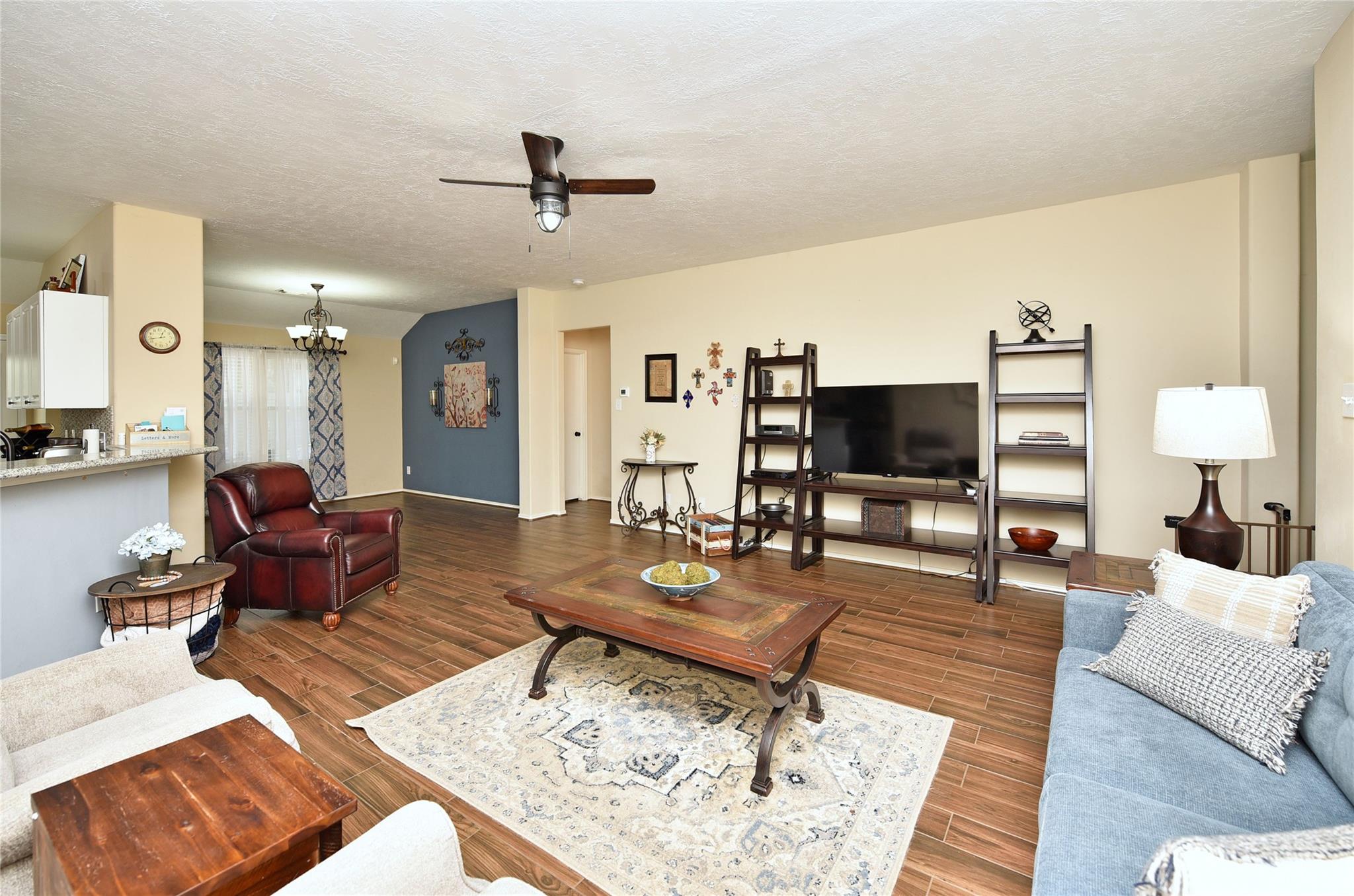26 S Vesper Bend Circle