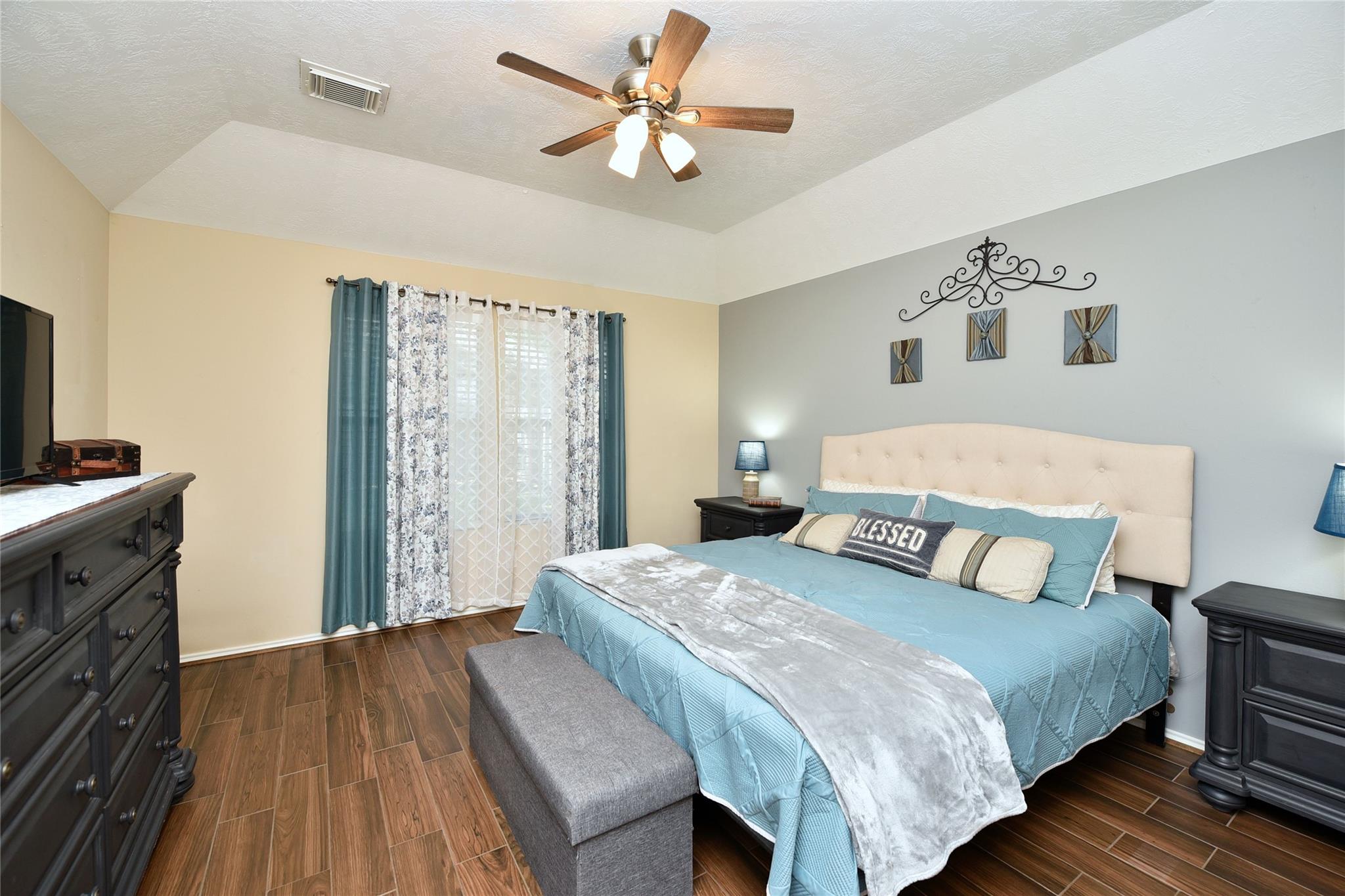 26 S Vesper Bend Circle