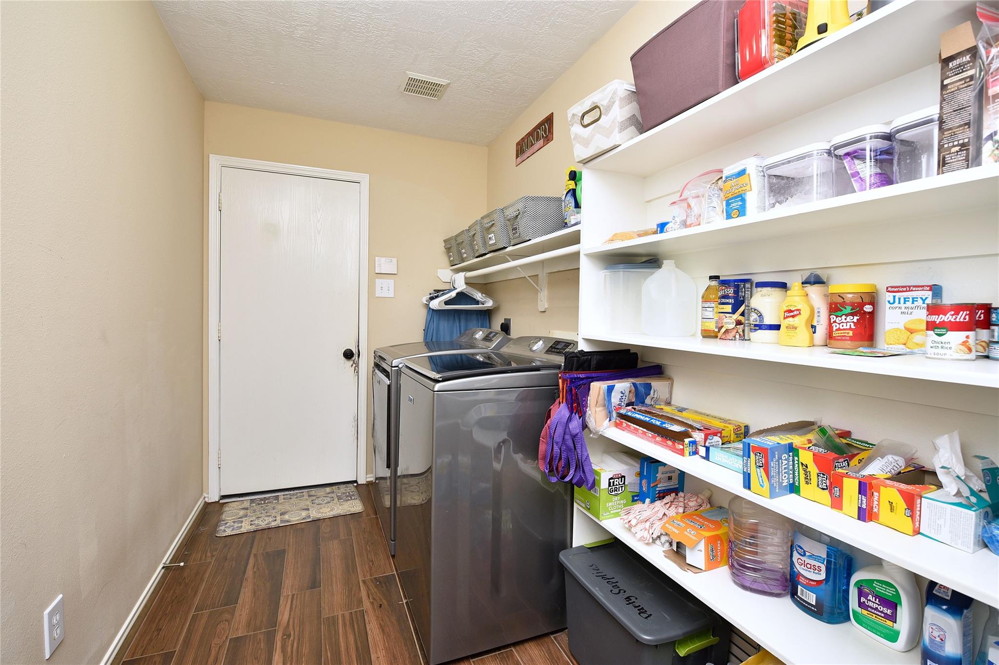 26 S Vesper Bend Circle