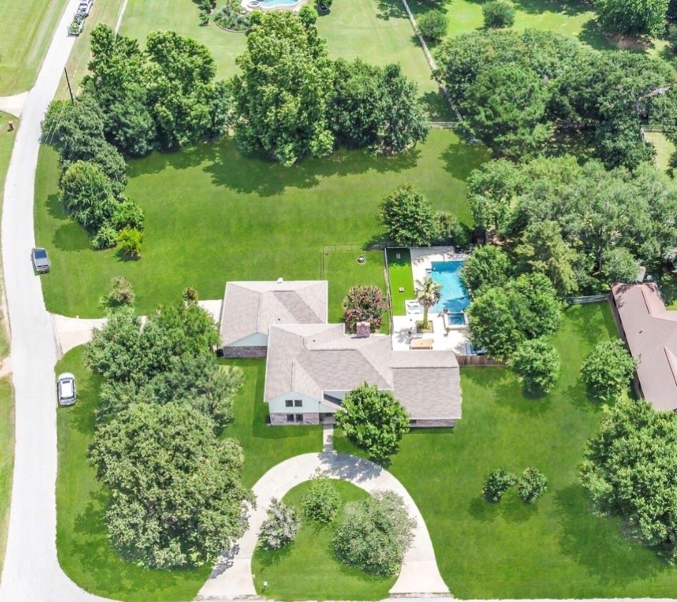 3011 Willow Oak Lane