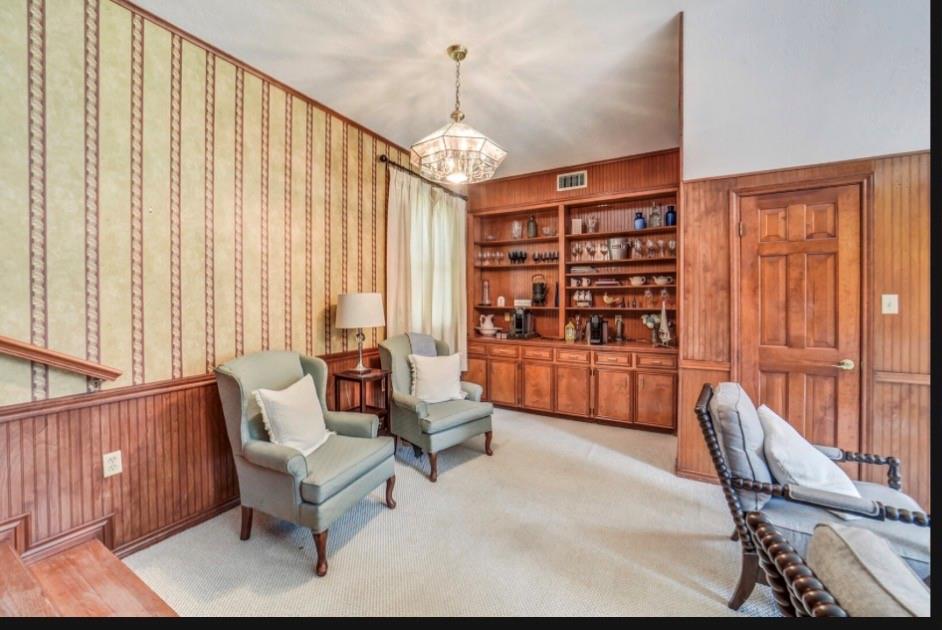 3011 Willow Oak Lane