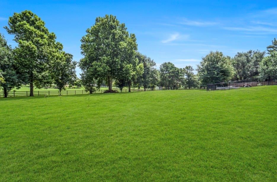 3011 Willow Oak Lane