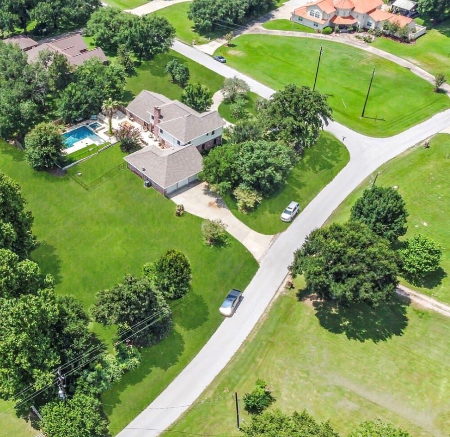 3011 Willow Oak Lane