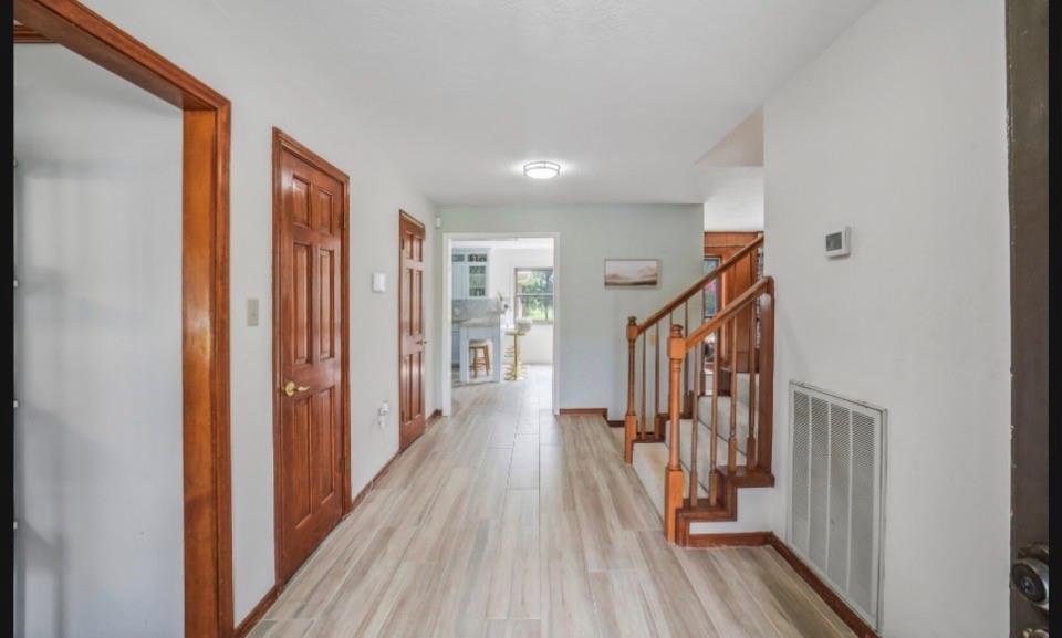 3011 Willow Oak Lane