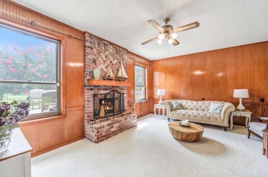 3011 Willow Oak Lane
