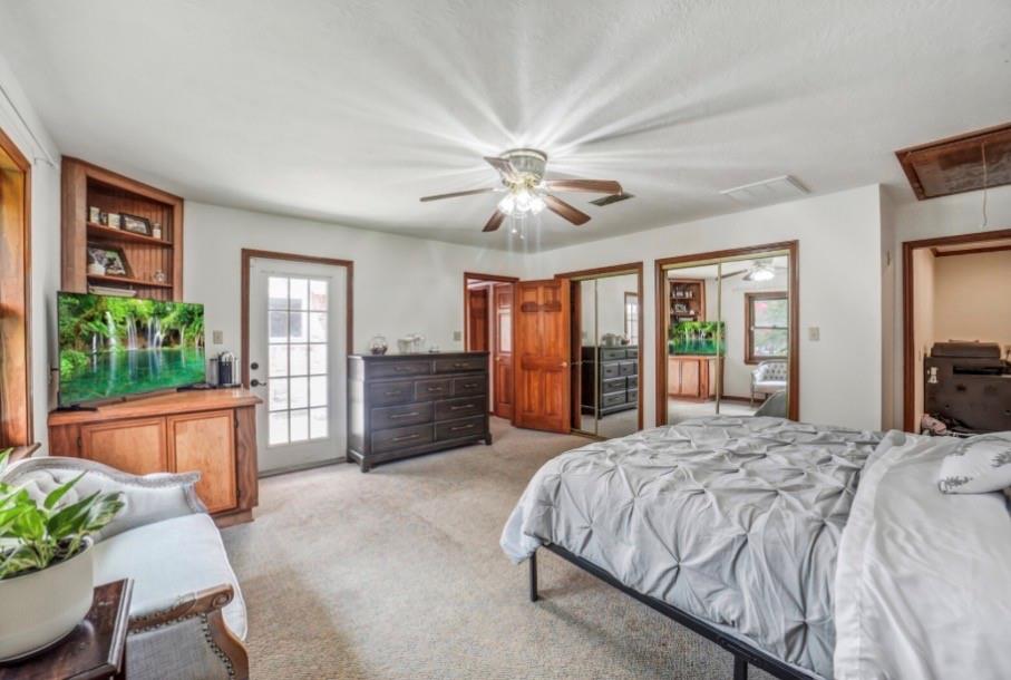 3011 Willow Oak Lane