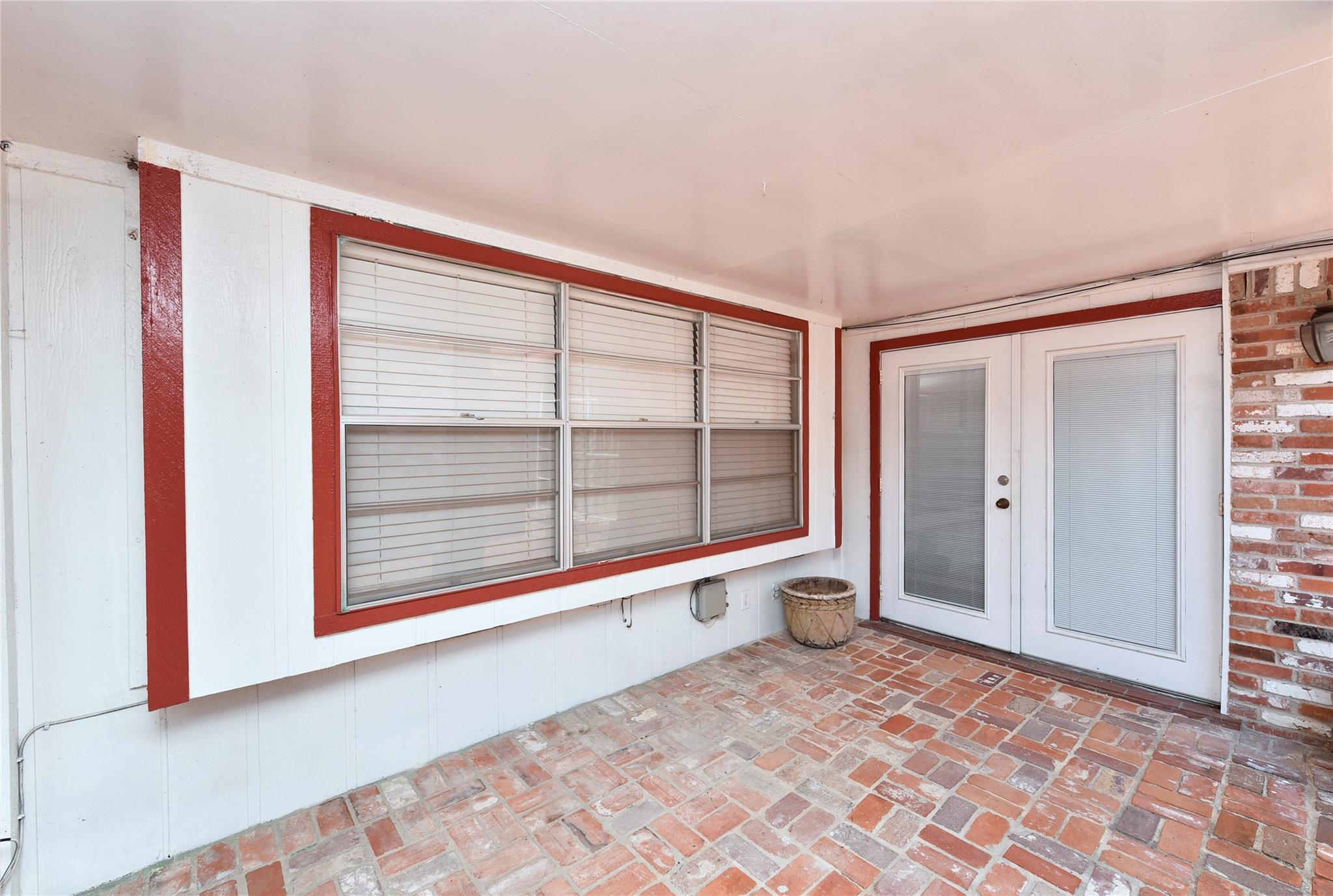 10214 Trade Winds Drive