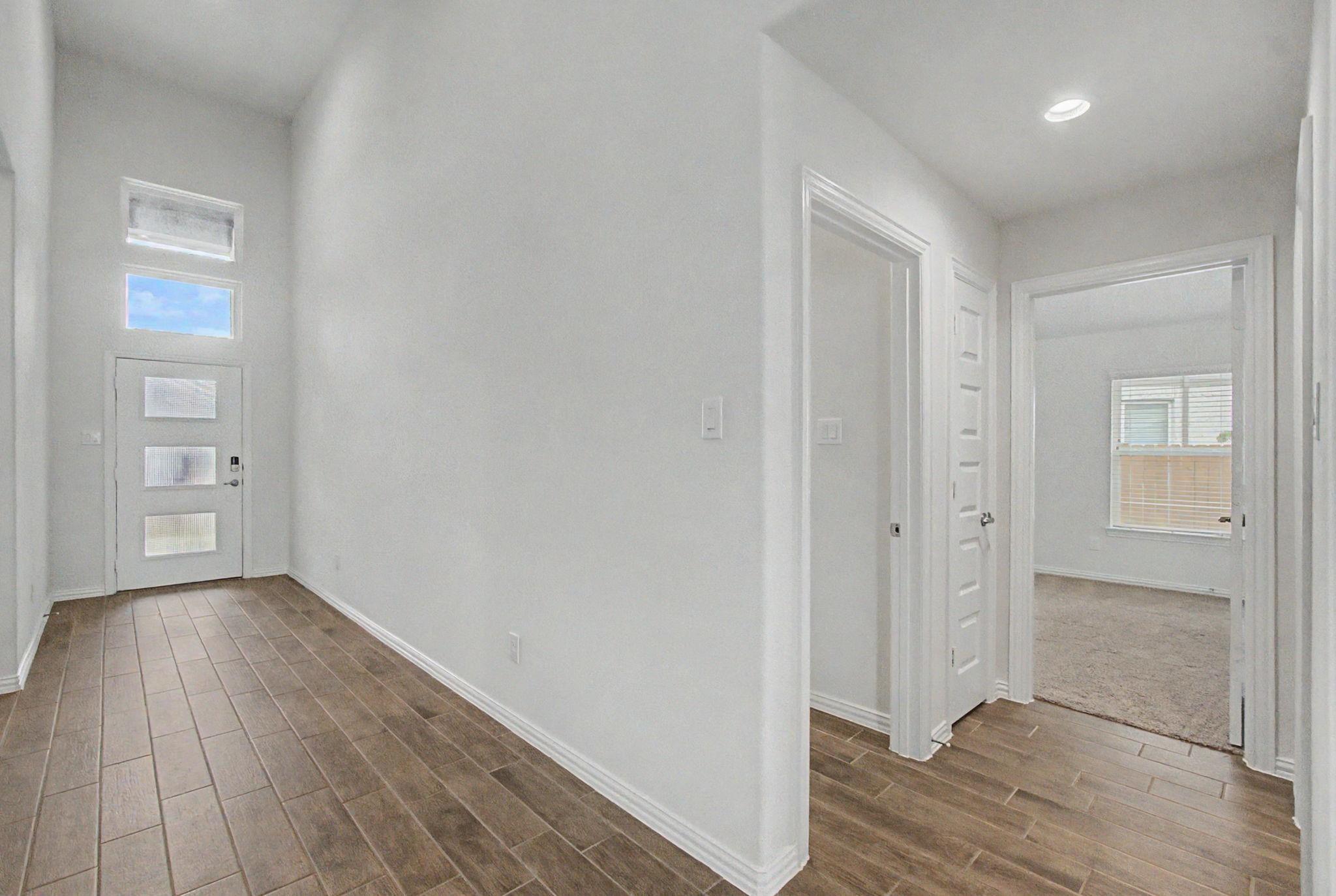 15404 Bicknells Thrush Court