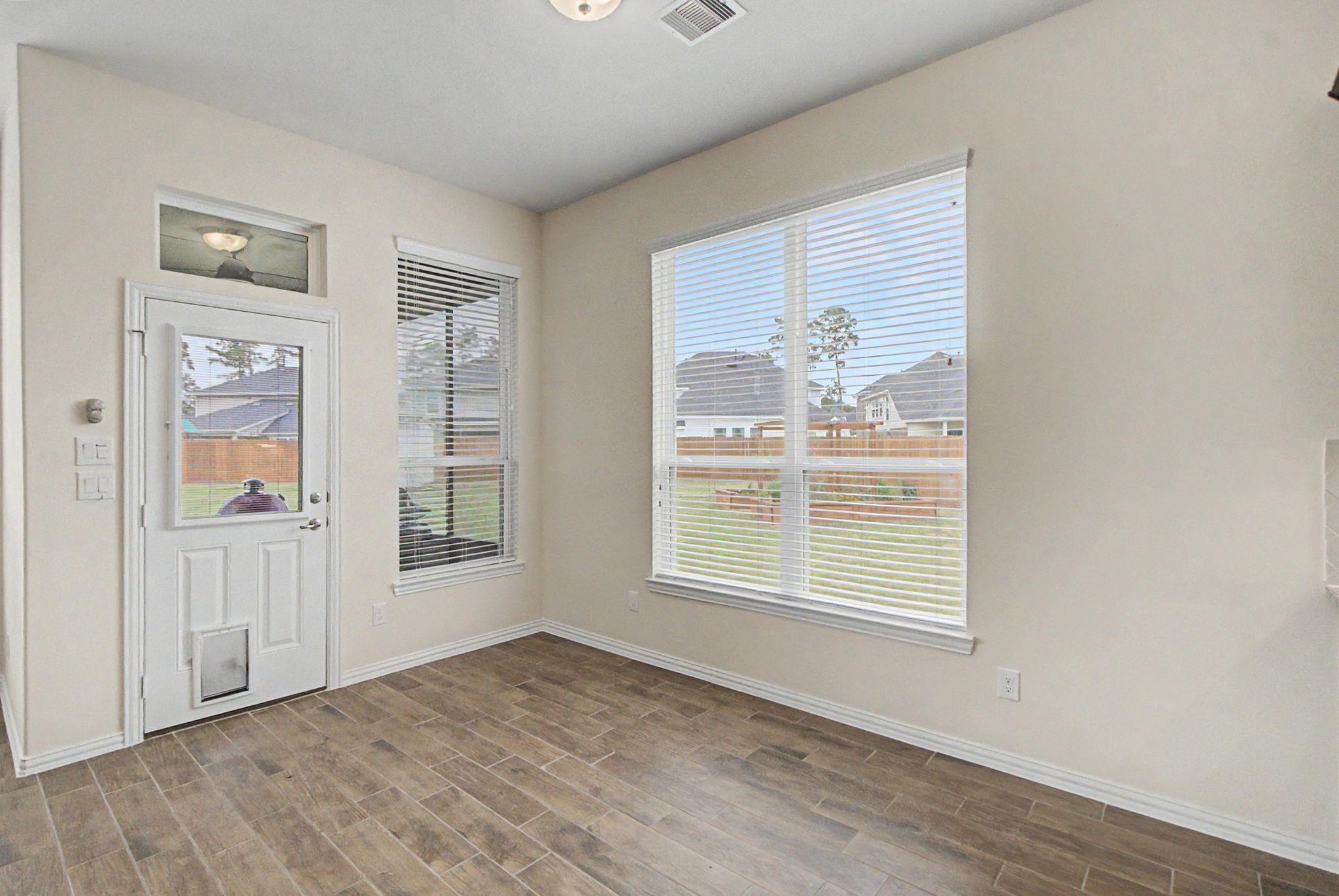 15404 Bicknells Thrush Court