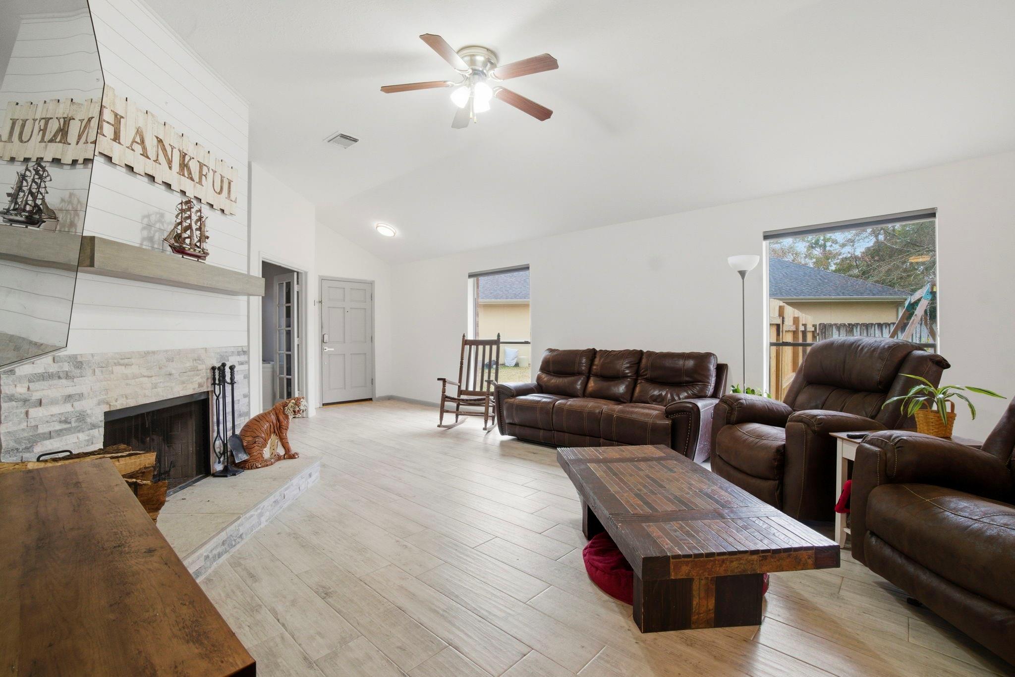 3107 Woodwind Circle