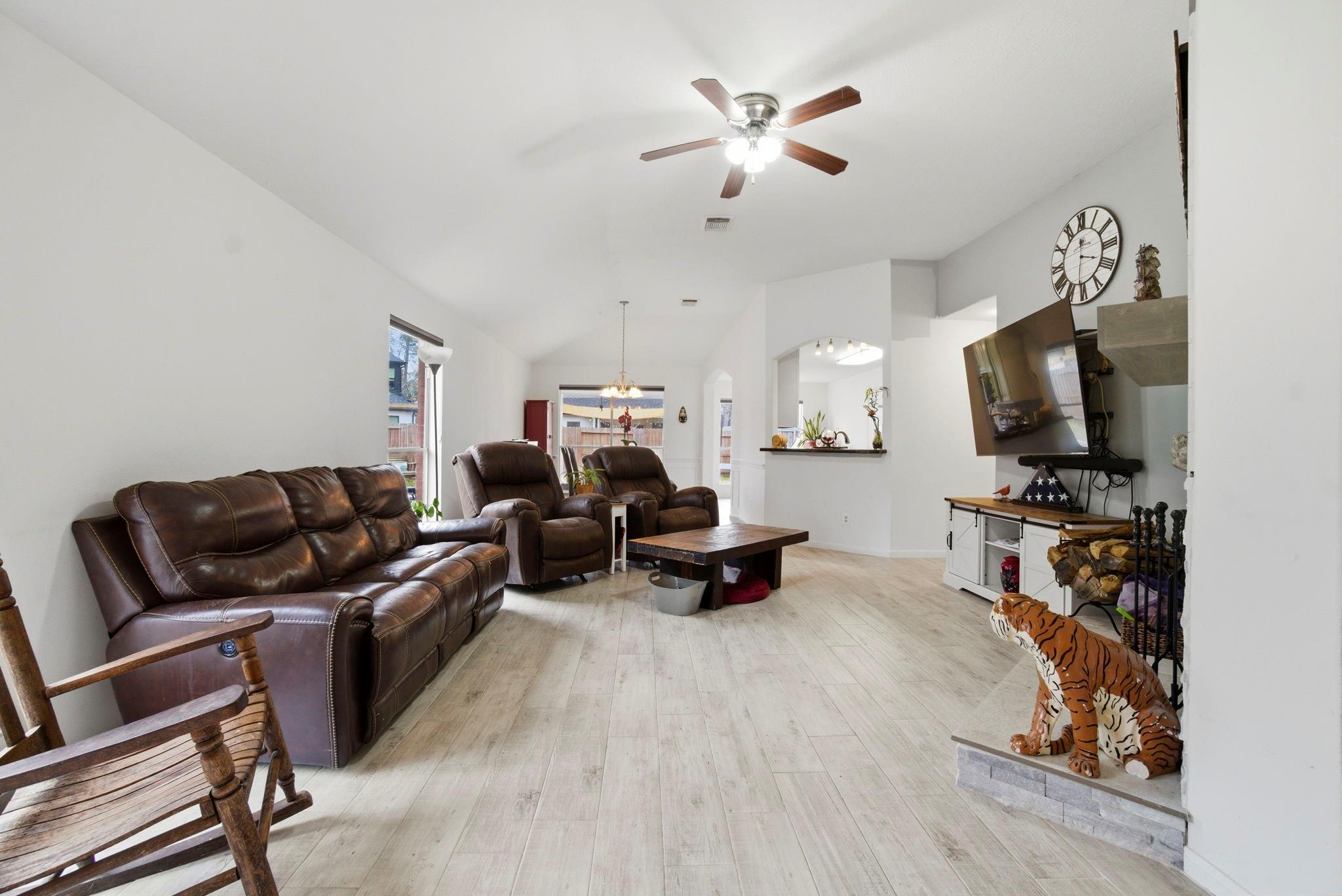 3107 Woodwind Circle