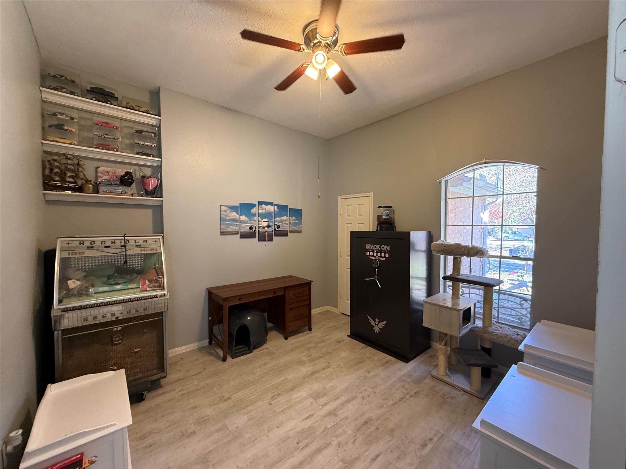 3107 Woodwind Circle