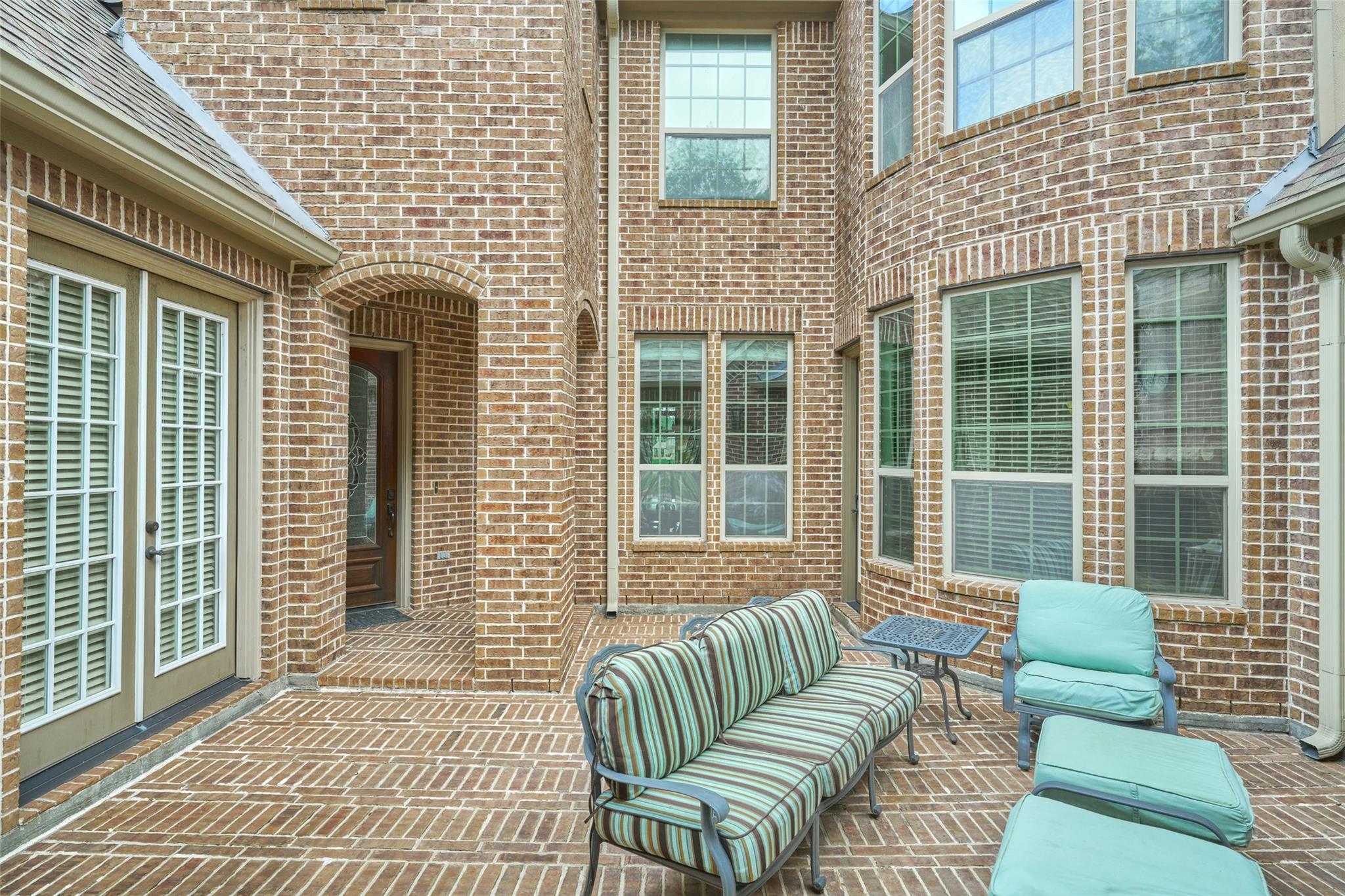 13606 Oak Harbor Bend
