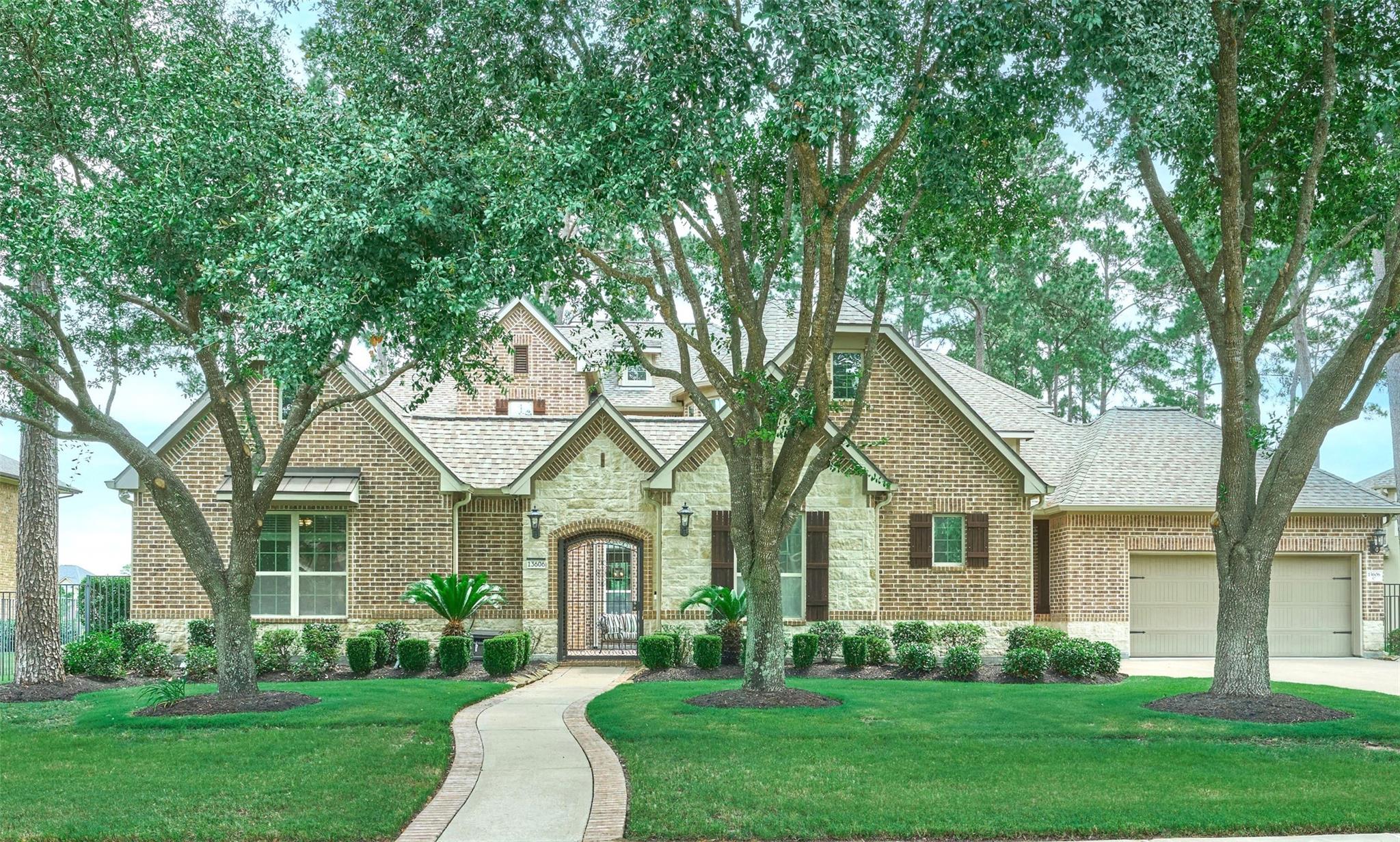 13606 Oak Harbor Bend