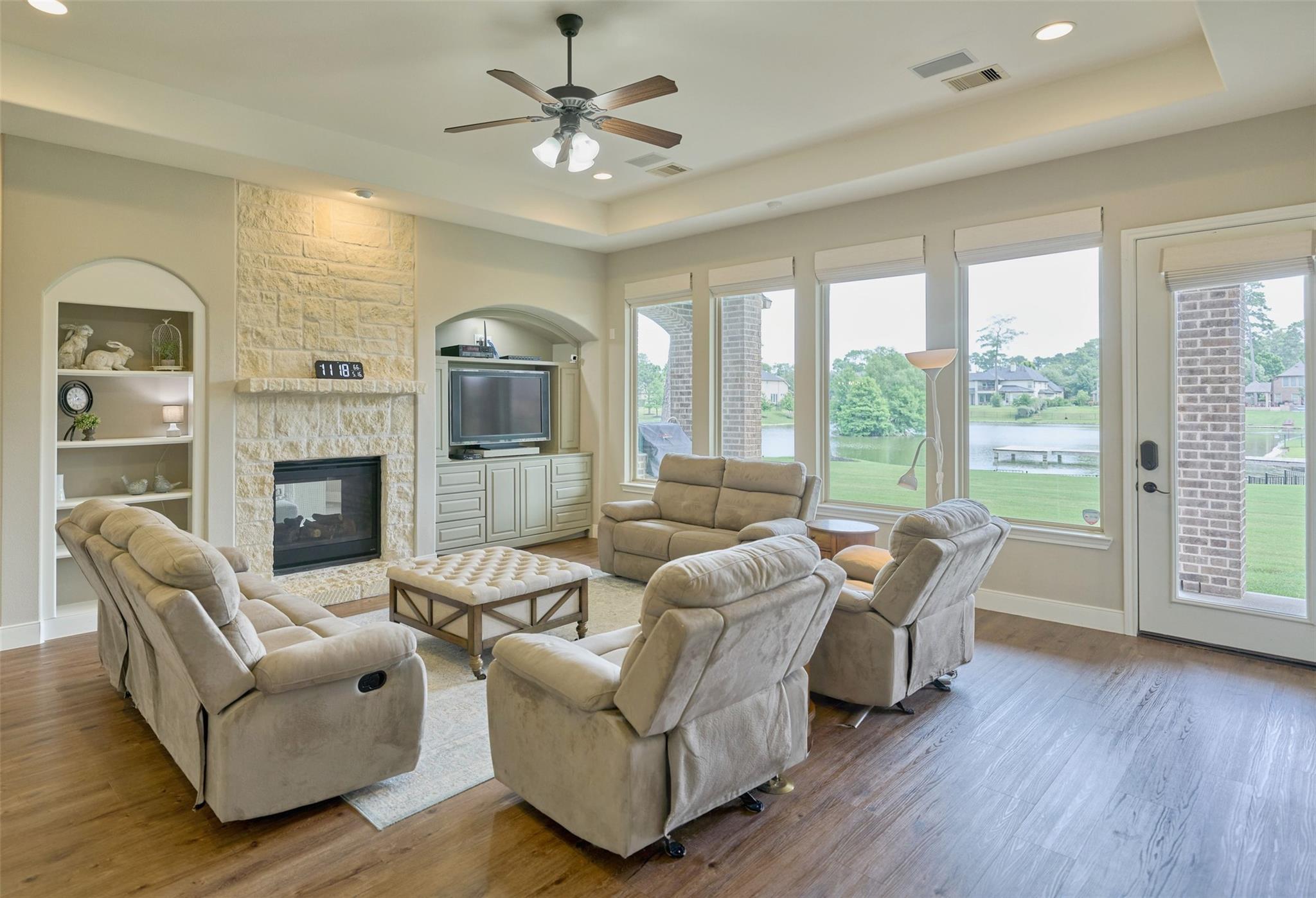 13606 Oak Harbor Bend