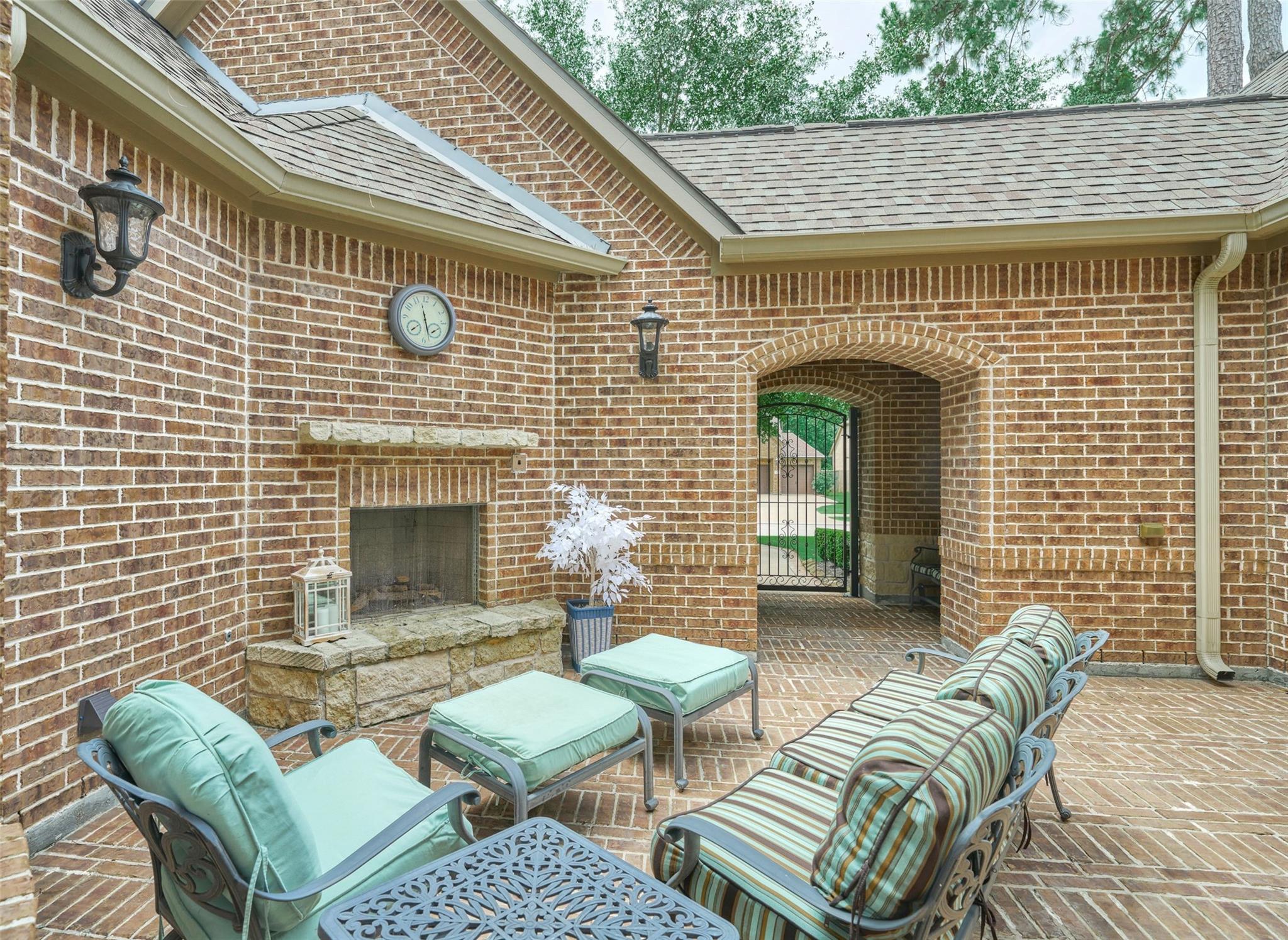 13606 Oak Harbor Bend