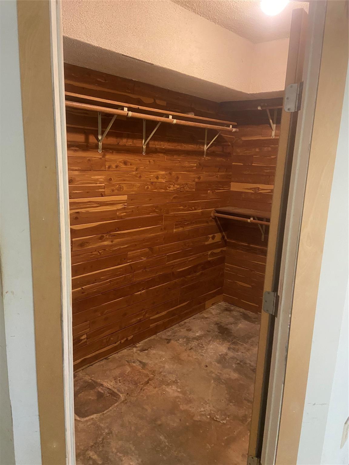 41502 N Mill Drive, Magnolia