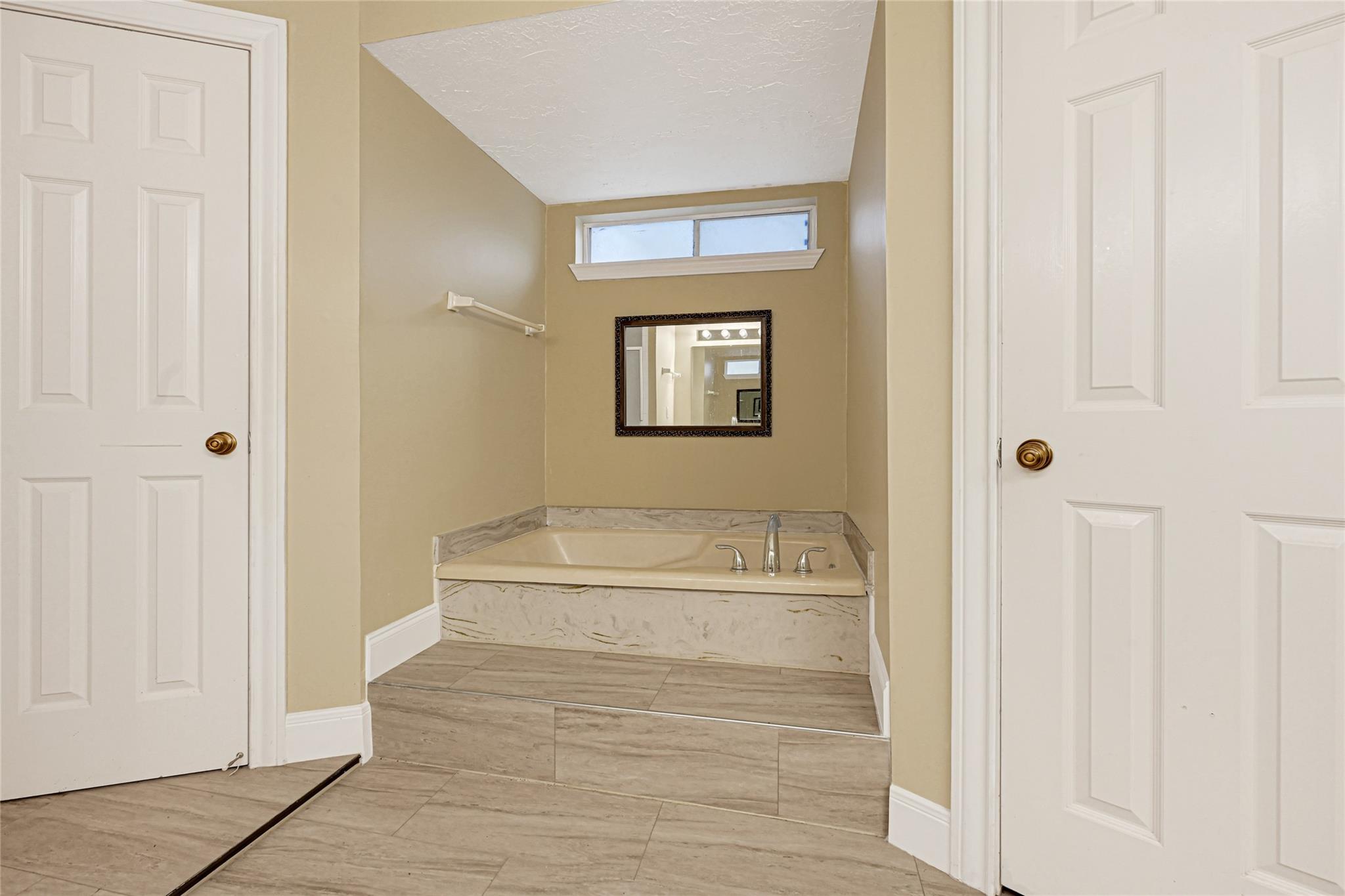 17918 Vintage Wood Lane