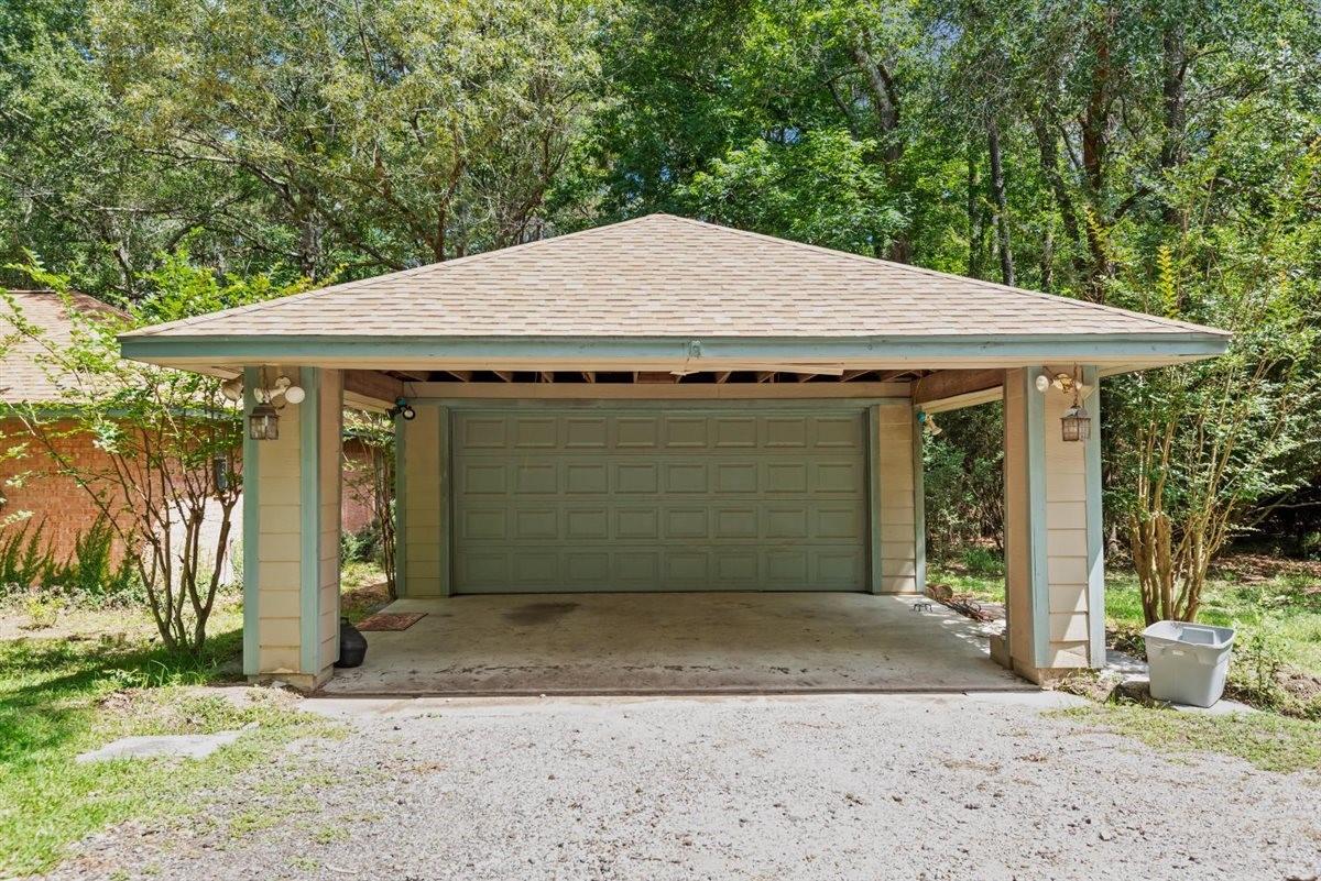 5914 Stone Creek Drive