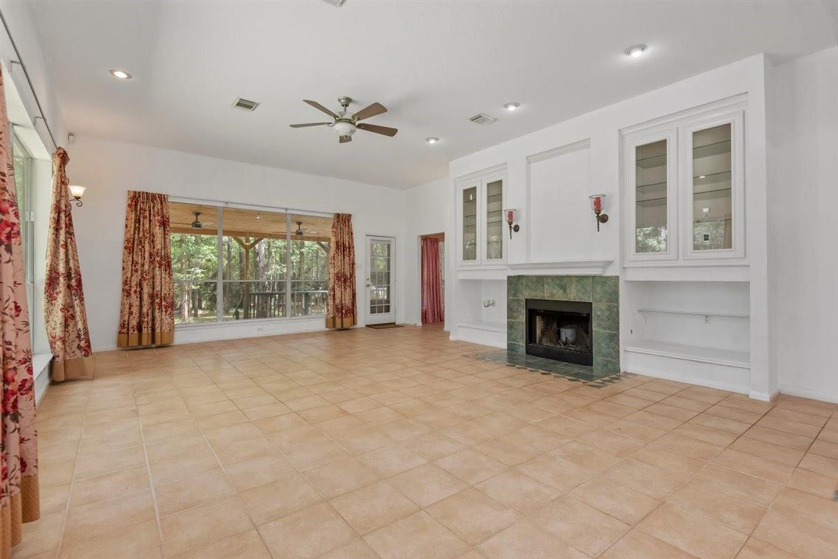 5914 Stone Creek Drive