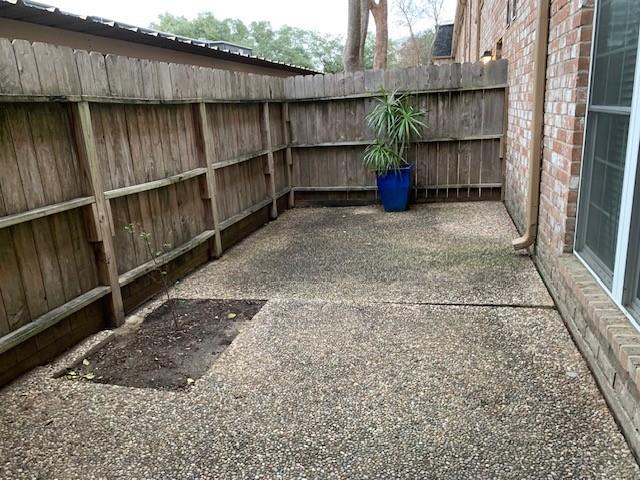 355 N Post Oak Lane # 641