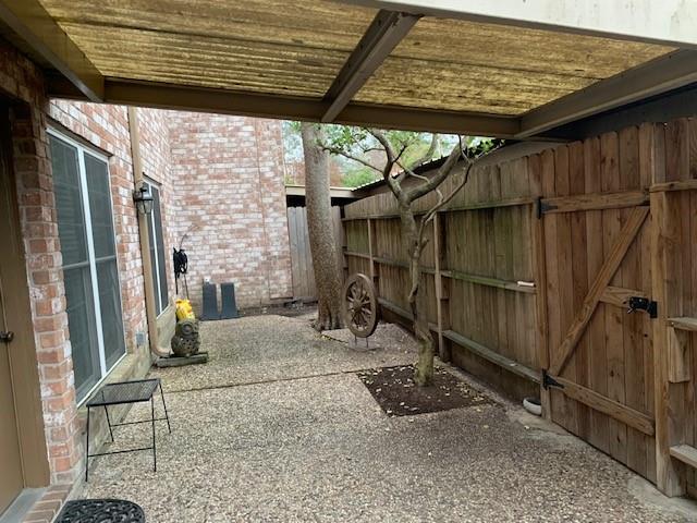 355 N Post Oak Lane # 641