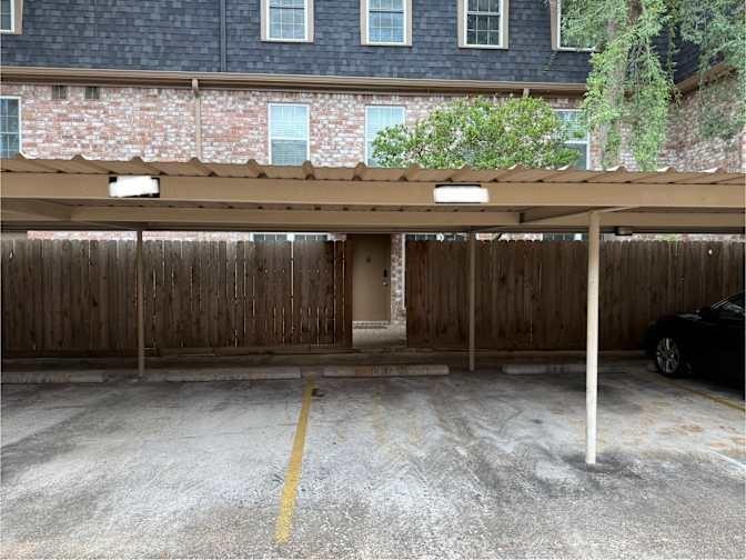 355 N Post Oak Lane # 641