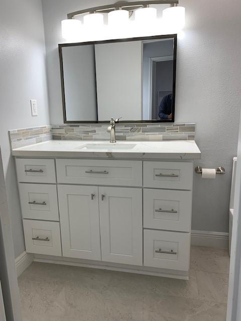 355 N Post Oak Lane # 641