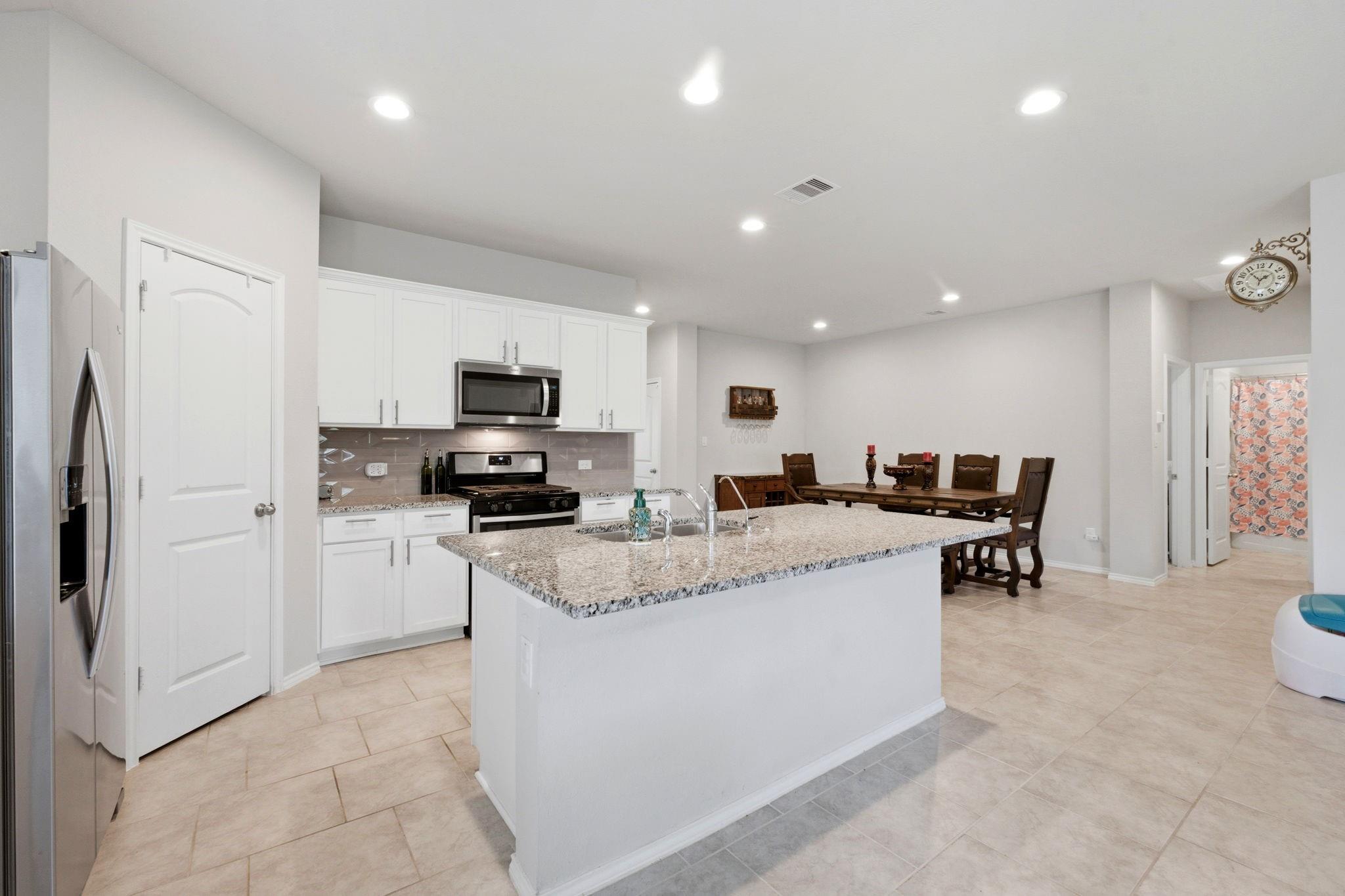 13825 Rock Island Trail